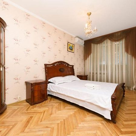Apartment On Volodymirska 73 Street 基輔 外观 照片