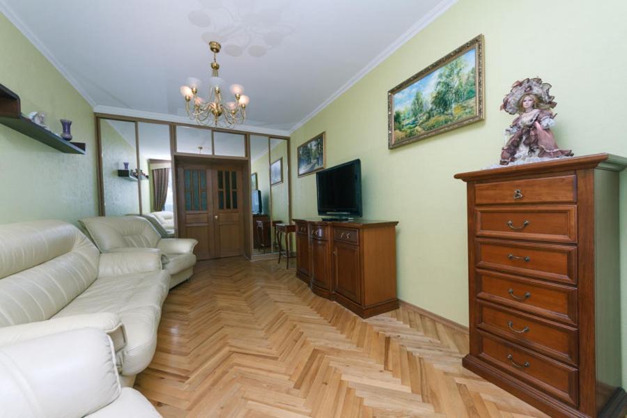 Apartment On Volodymirska 73 Street 基輔 外观 照片